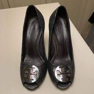 Tory Burch Gray Metallic Wedges